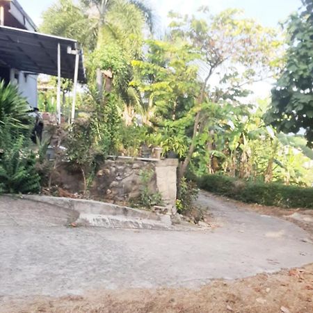 Villa Tasya 라부안 바조 외부 사진
